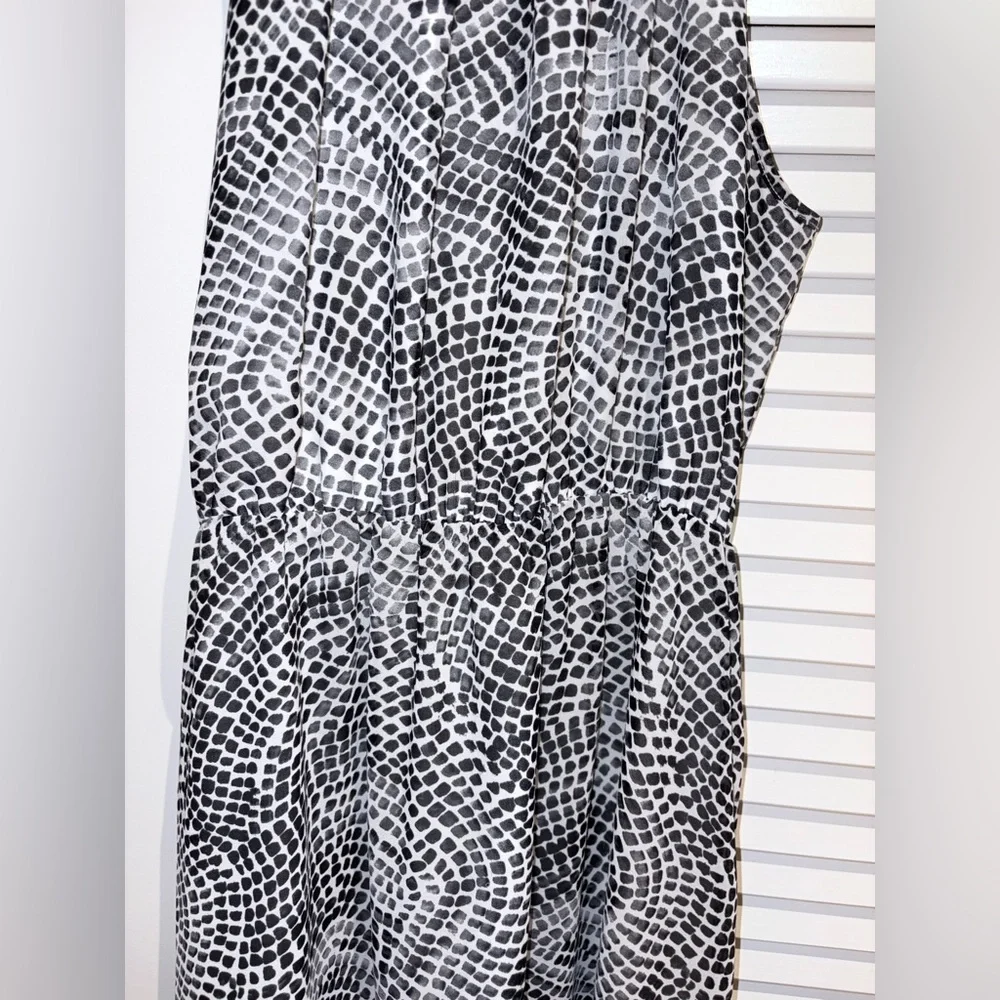 H&M Monochrome Patterned Maxi Dress - Picture 4 of 8